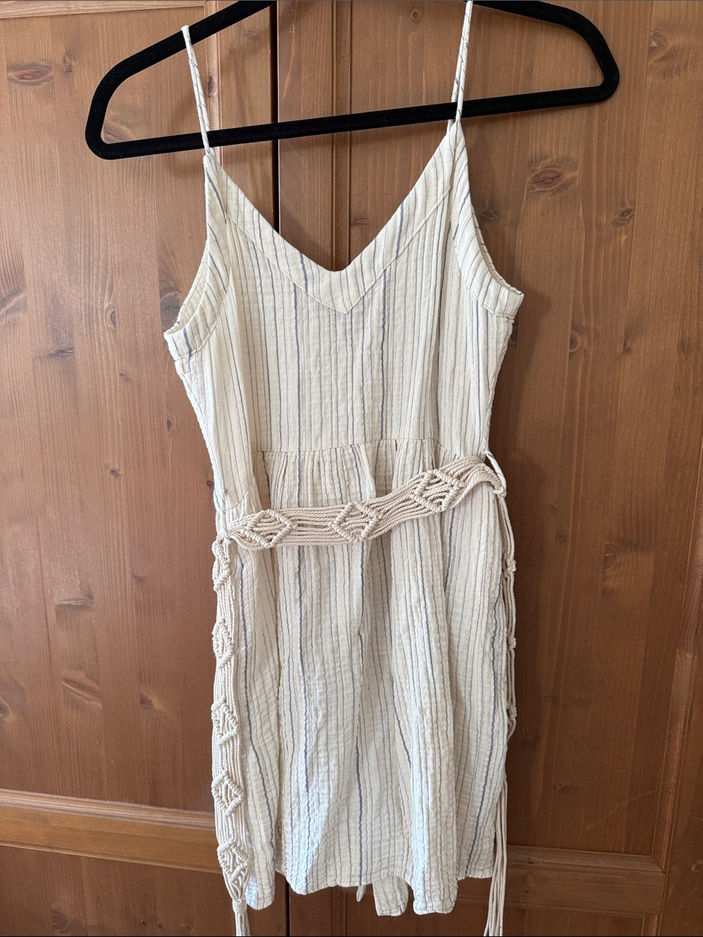 Super cute gauze Zara summer dress with macramee belt and wooden buttons - Picture 5 of 5